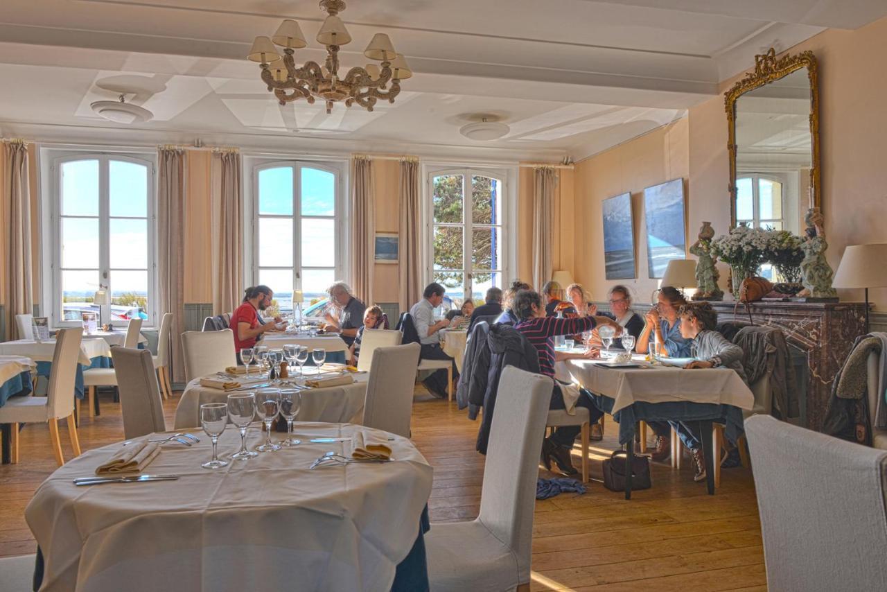 Hotel Restaurant Les Tourelles Le Crotoy Exterior foto